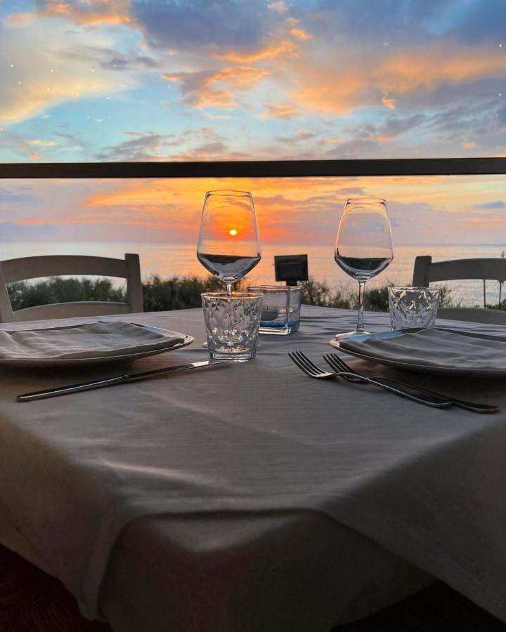 Capo Nettuno Hotel 카포오를란도 외부 사진