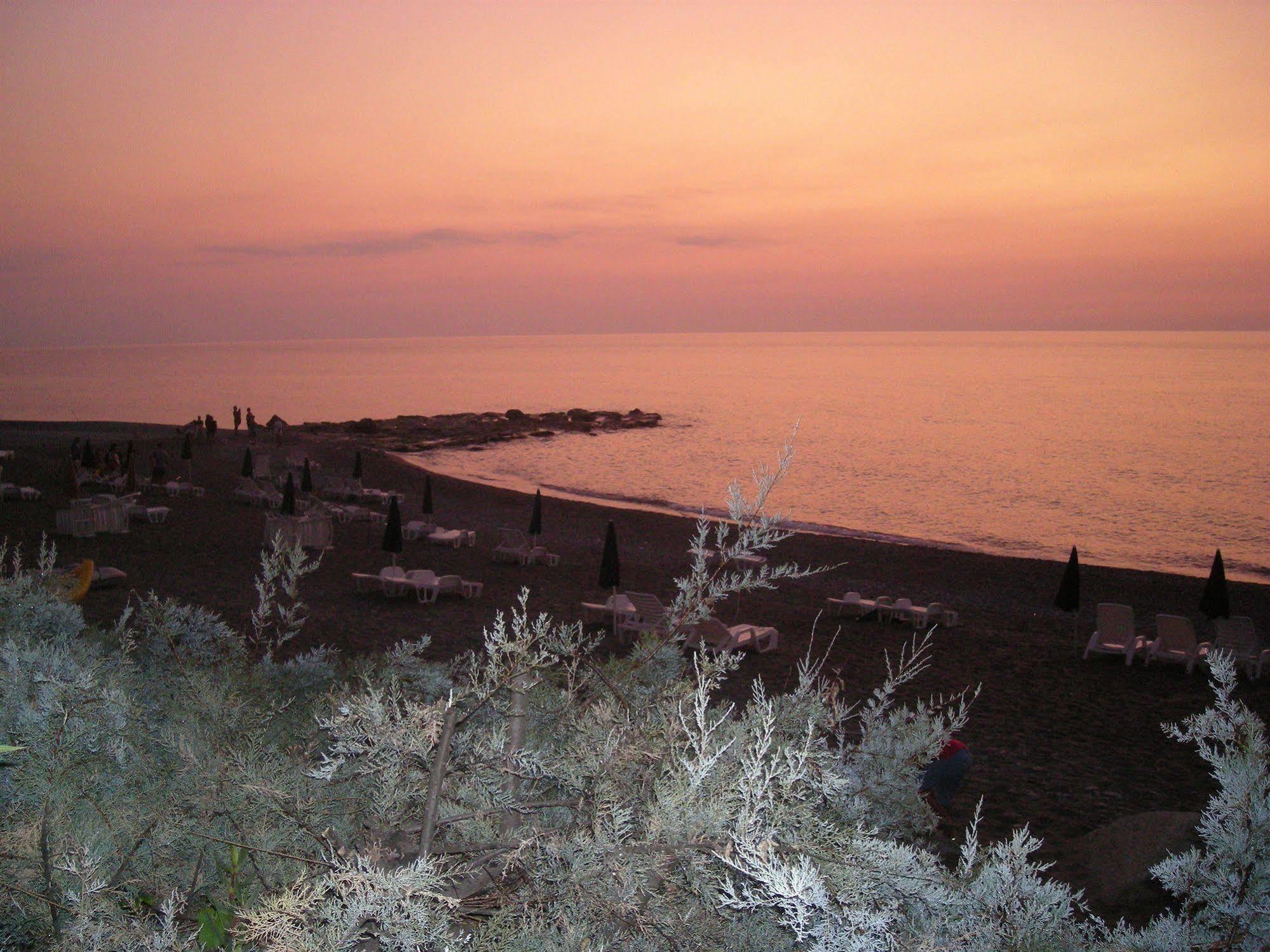 Capo Nettuno Hotel 카포오를란도 외부 사진